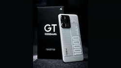 Realme GT 10,000mAh battery concept phone India