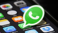 WhatsApp AI wallpaper for chats